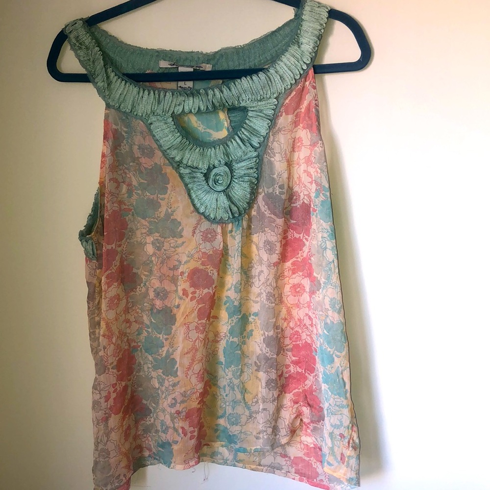 Beautiful American Rag lightweight Sleeveless top size L